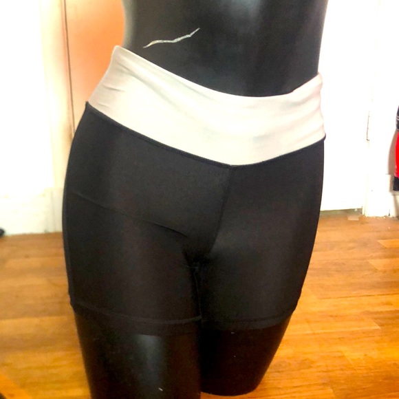 Dri•more xs short - Picture 1 of 2